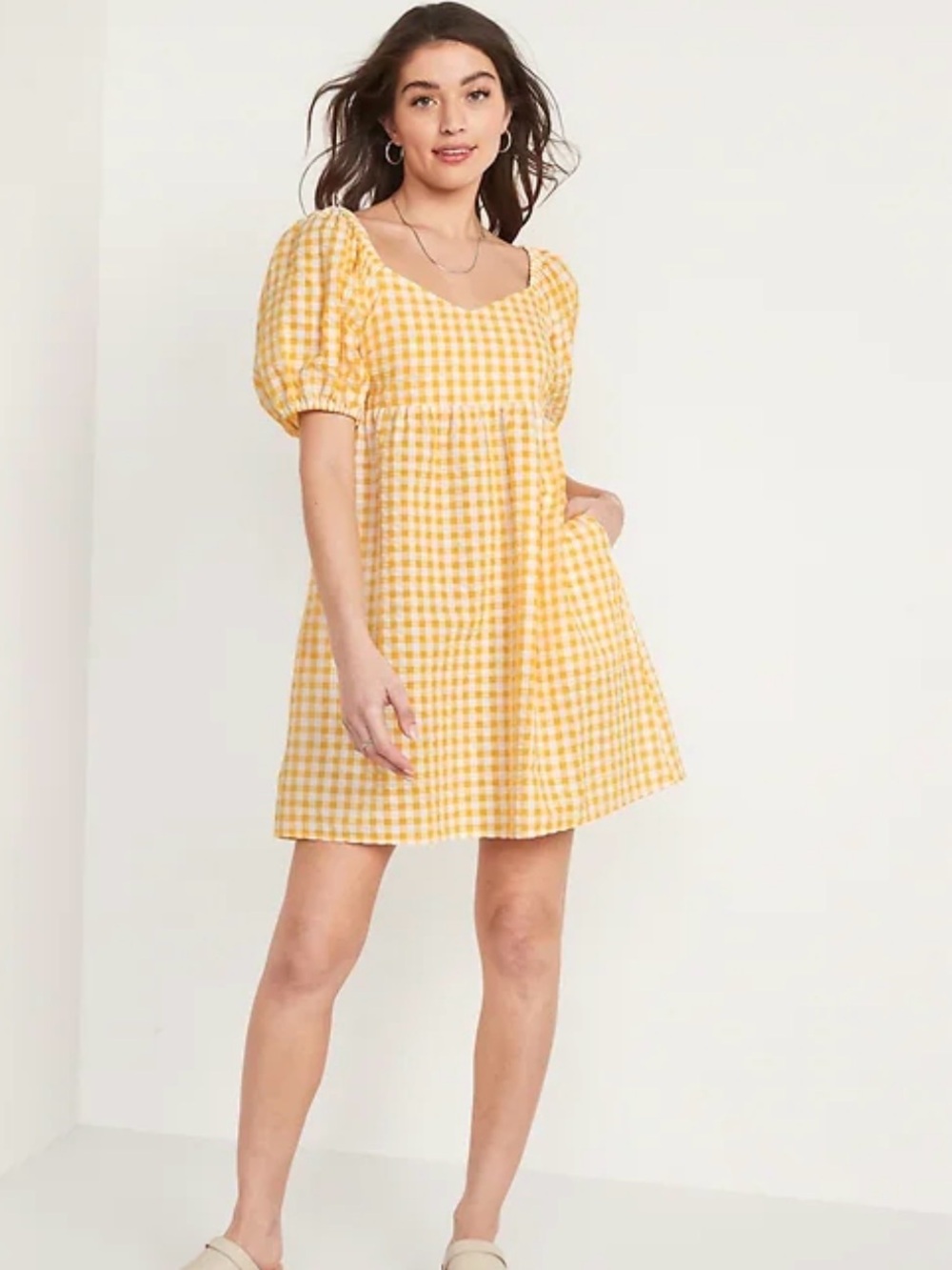 Old Navy Fit & Flare Puff Sleeve Seersucker Dress